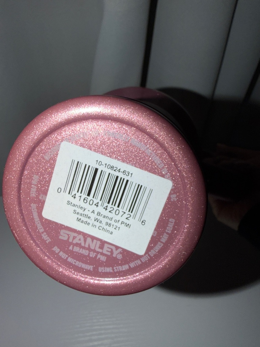 Stanley Quencher Travel Tumbler - Sparkling Berry Pink with Light Pink Handle - Picture 3 of 6